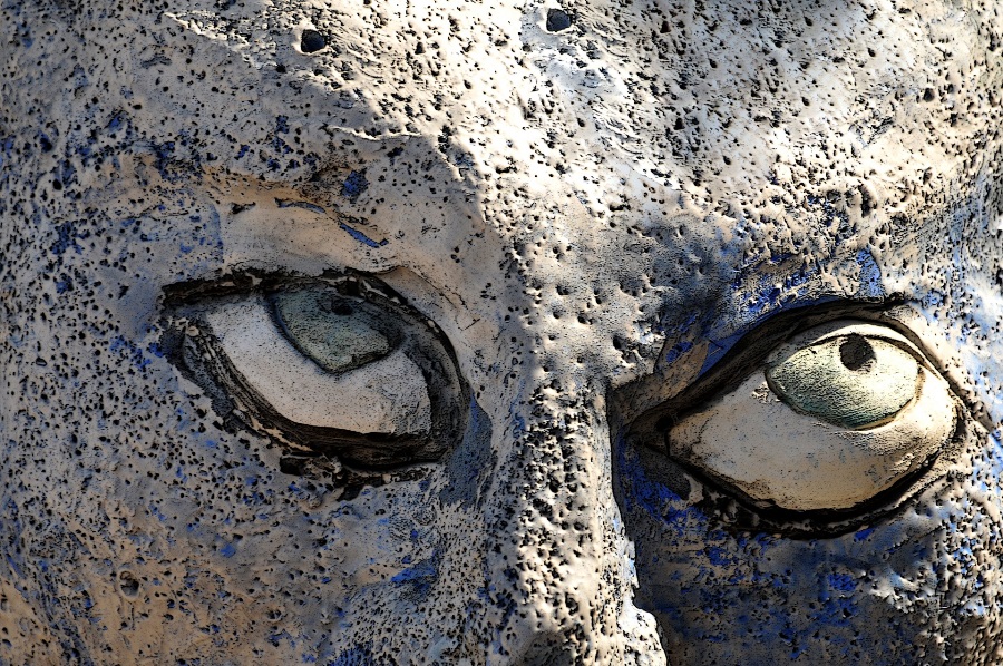 why_decluttering_is_so_important-conscious_mind